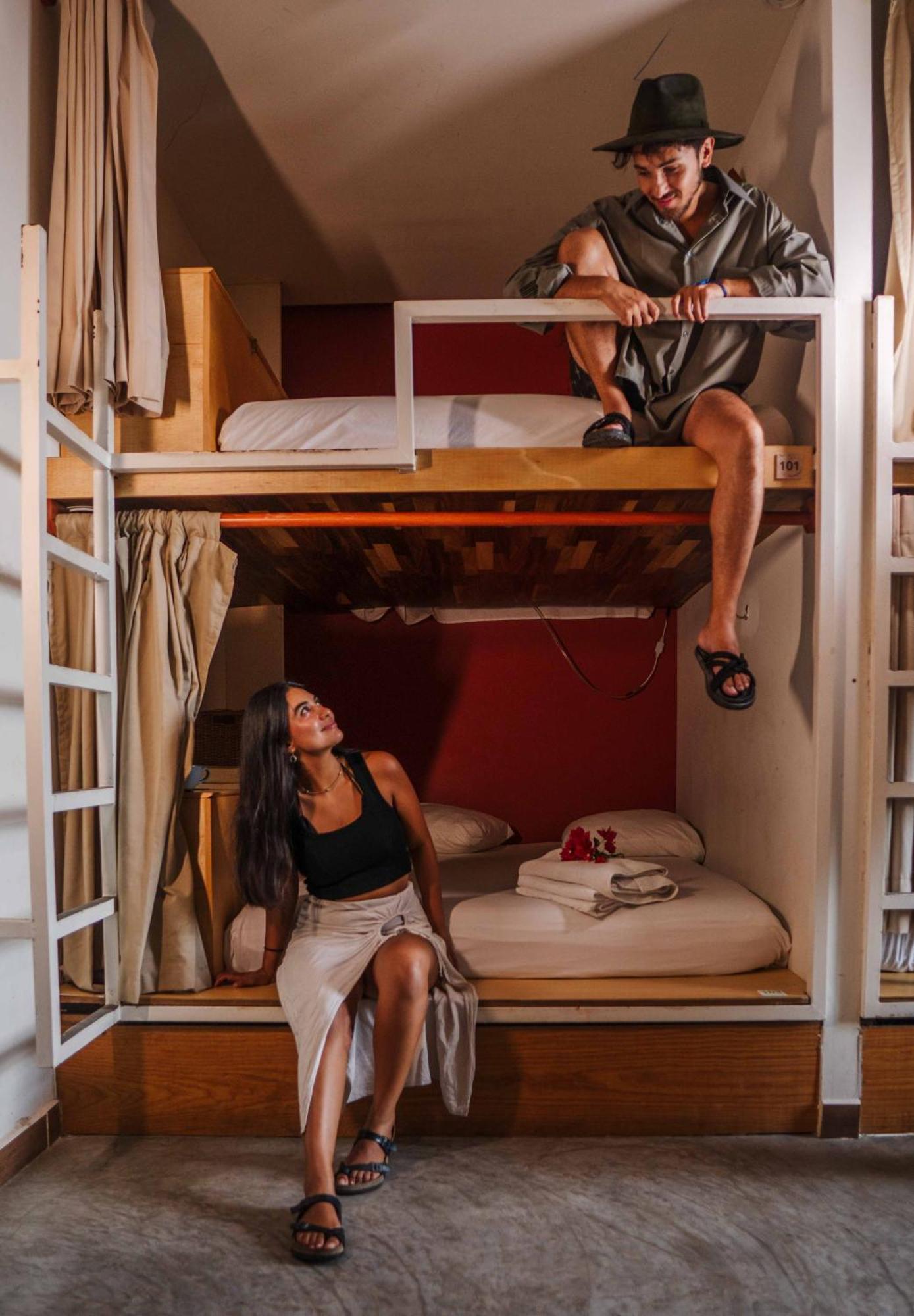 Oostel Smart Hostel - Tulum Pueblo (Adults Only) Zewnętrze zdjęcie