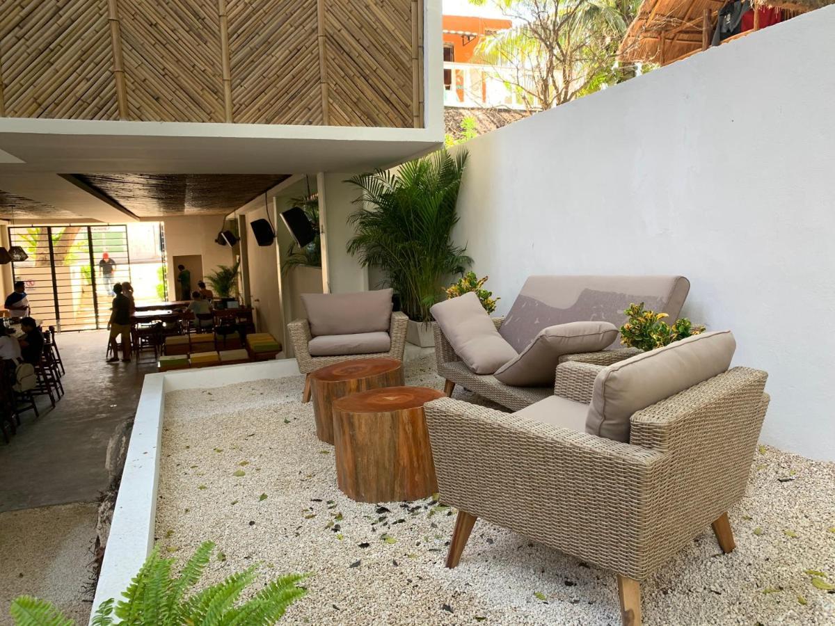 Oostel Smart Hostel - Tulum Pueblo (Adults Only) Zewnętrze zdjęcie